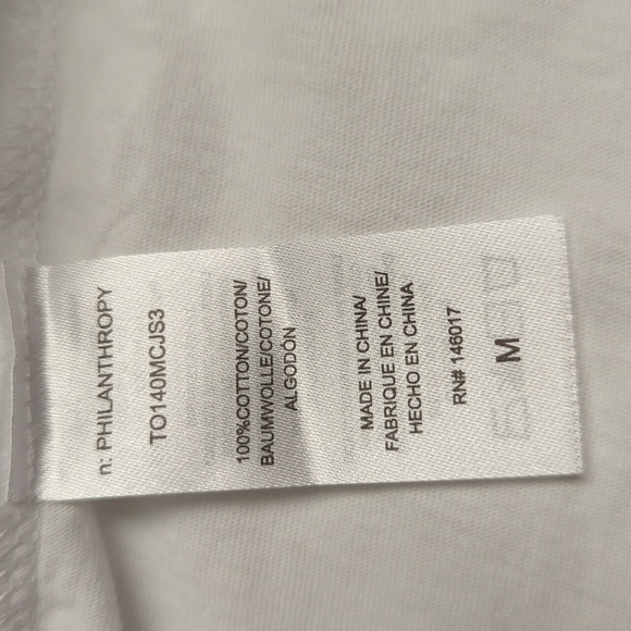 New n: Philanthropy Barry's t-shirt - Picture 9 of 10